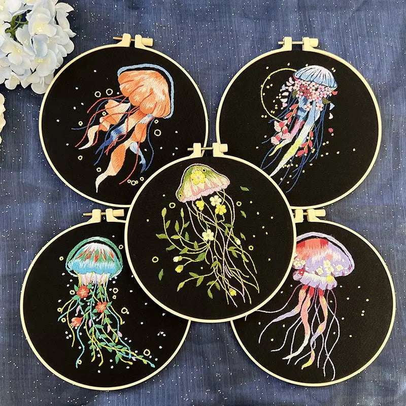 Jellyfish Embroidery Kit DIY-Stamped Cross Stitch-Perfect Craft Gift with 15cm hoop, floss, pre-printed cloth, 5 patterns Embroidery kit Embroidery Kits
