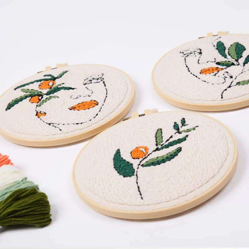 Modern Woman and Orange Punch Needle Kit, Beginner Punch Needle Set, 20cm Punch Needle Kit Punch Needle kit Punch Needle Kits Beginner Friendly Designs for Creative Art Projects