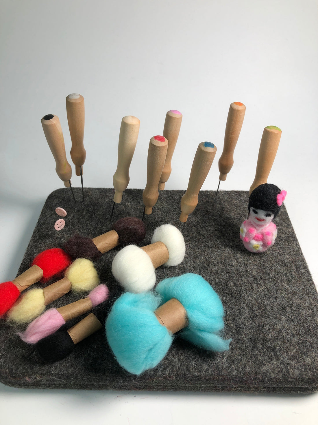 Needle Felting Needles:  Which to use and when