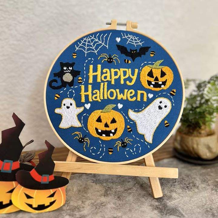 Halloween embroidery kit suitable for beginners