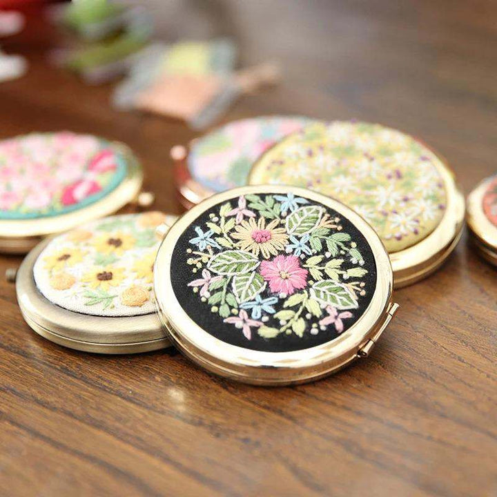 Compact Makeup Mirror Embroidery Kits