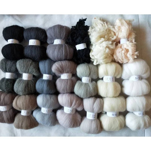 Monochrome Tones 70s Australian Merino wool for needle felting