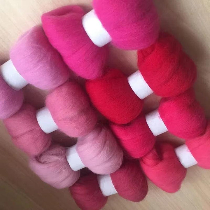 Red and Pink Tones 70s Australian Merino wool for needle felting